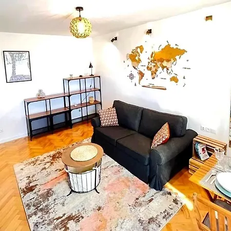 Apartment Wooden Peace *