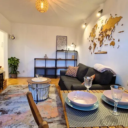 Apartment Wooden Peace *